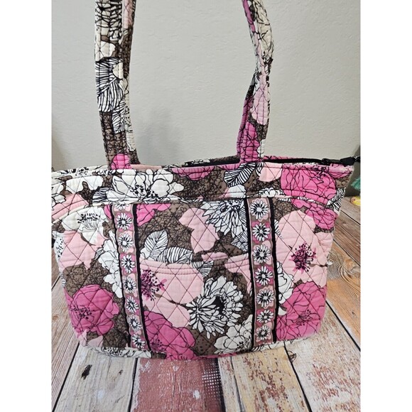 Vera Bradley Quilted Mocha Rouge Shoulder Handbag Zipper Floral 2011 Purse - Picture 1 of 13